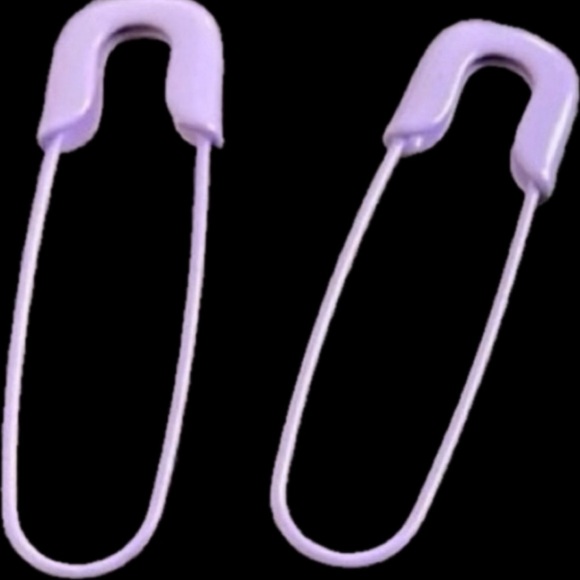 “Pastel Safety Pin” Purple Lavender Diaper Pin Fastener Punk Kawaii Goth Earring - Picture 6 of 9